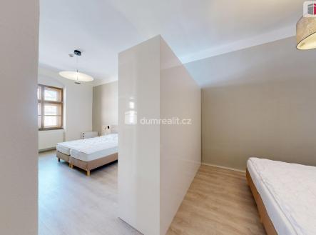 2 | Pronájem bytu, 2+kk, 95 m²