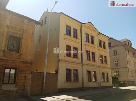 1 | Prodej - dům/vila, 390 m²