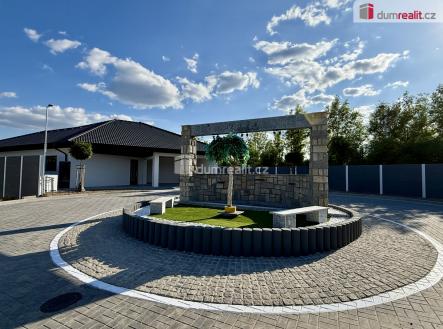 1 | Prodej - dům/vila, 166 m²