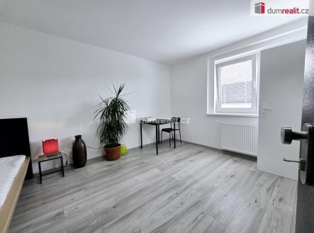 4 | Pronájem bytu, 1+kk, 20 m²