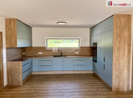 3 | Prodej - dům/vila, 120 m²