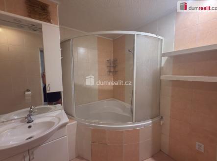 4 | Pronájem bytu, 2+kk, 48 m²