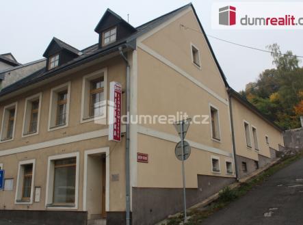 2 | Pronájem - obchodní prostor, 150 m²