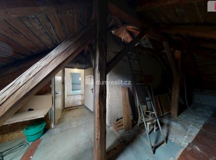 18 | Prodej - dům/vila, 250 m²