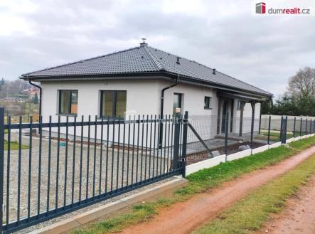 2 | Prodej - dům/vila, 136 m²