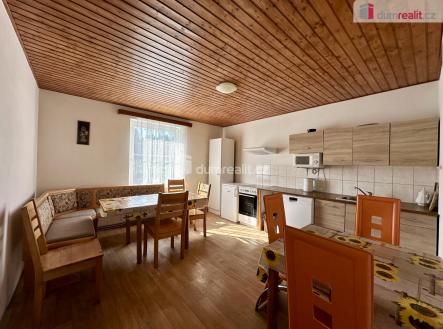 2 | Prodej - dům/vila, 140 m²