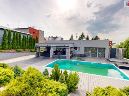 3 | Prodej - dům/vila, 237 m²