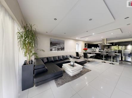 2 | Prodej - dům/vila, 237 m²