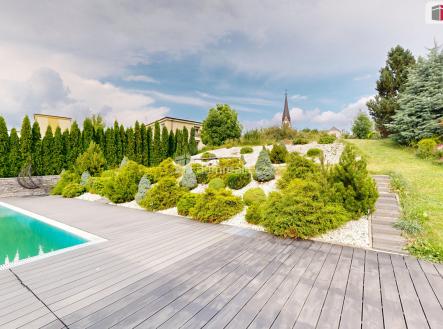 4 | Prodej - dům/vila, 237 m²