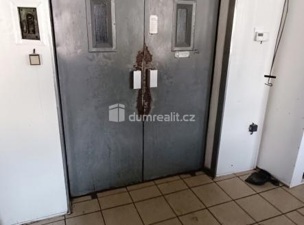 14 | Prodej - komerční objekt, výroba, 1 466 m²