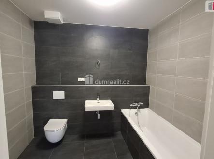 4 | Pronájem bytu, 2+kk, 51 m²