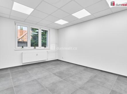 2 | Prodej - obchodní prostor, 35 m²