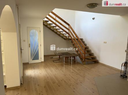 3 | Prodej - dům/vila, 230 m²