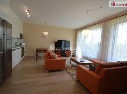 3 | Pronájem bytu, 4+kk, 88 m²