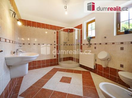 1 | Prodej - dům/vila, 286 m²