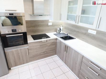 3 | Pronájem bytu, 1+kk, 35 m²