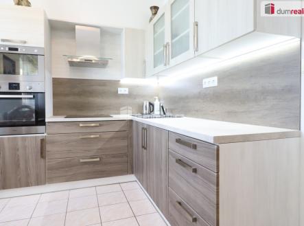 4 | Pronájem bytu, 1+kk, 35 m²