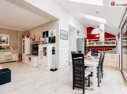 3 | Prodej - dům/vila, 160 m²