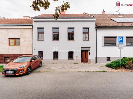 1 | Prodej - dům/vila, 160 m²