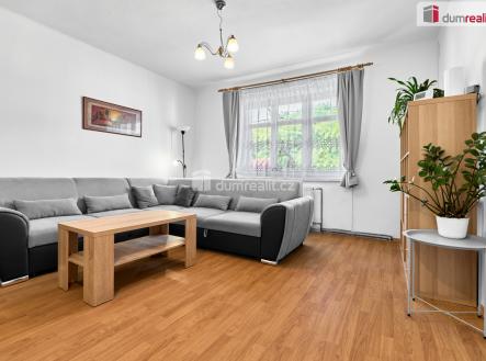 4 | Prodej - dům/vila, 210 m²