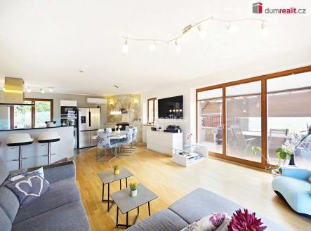 2 | Prodej - dům/vila, 177 m²