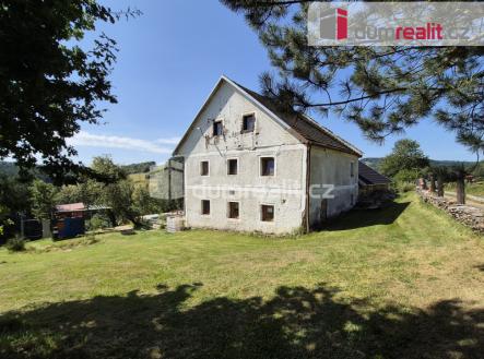 11 | Prodej - dům/vila, 150 m²