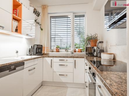 3 | Prodej - dům/vila, 111 m²