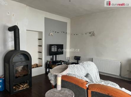 4 | Prodej - dům/vila, 236 m²