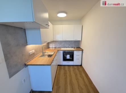 3 | Pronájem bytu, 2+kk, 48 m²