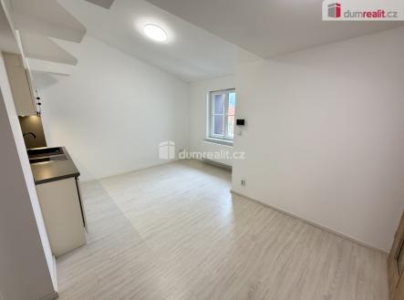 2 | Pronájem bytu, 2+kk, 40 m²