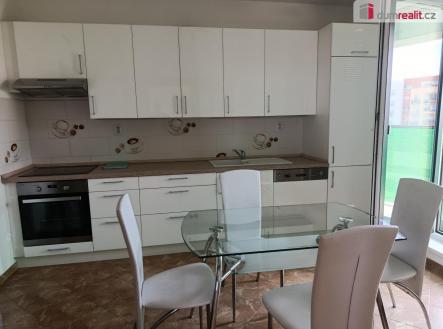 2 | Pronájem bytu, 3+kk, 65 m²
