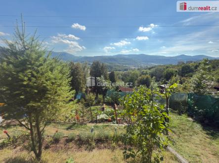 2 | Pronájem - pozemek, zahrada, 693 m²