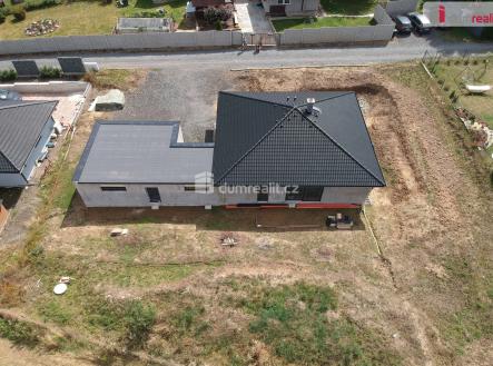 4 | Prodej - dům/vila, 121 m²