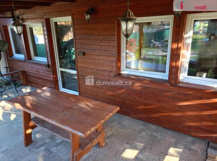 4 | Prodej - dům/vila, 466 m²