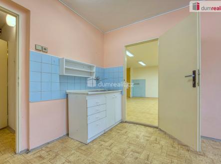 4 | Pronájem - kanceláře, 39 m²