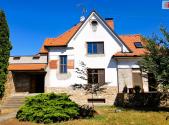 Prodej - dům/vila, 303 m²