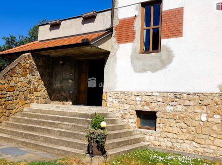 2 | Prodej - dům/vila, 303 m²