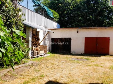 4 | Prodej - dům/vila, 303 m²