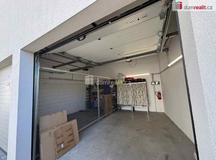 10 | Pronájem - malý objekt/garáž