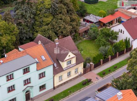 2 | Prodej - dům/vila, 200 m²