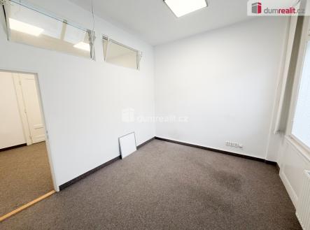 2 | Pronájem - kanceláře, 23 m²