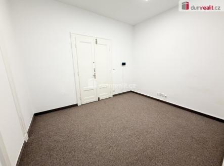 3 | Pronájem - kanceláře, 23 m²
