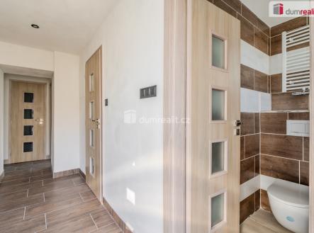 koupelna | Prodej - dům/vila, 460 m²