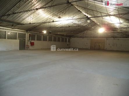 4 | Pronájem - výrobní prostor, 704 m²
