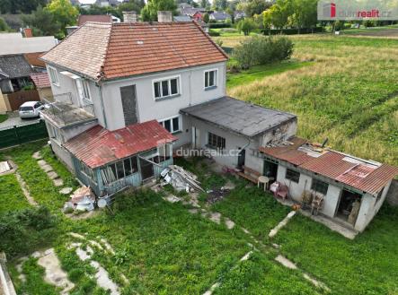 4 | Prodej - dům/vila, 200 m²