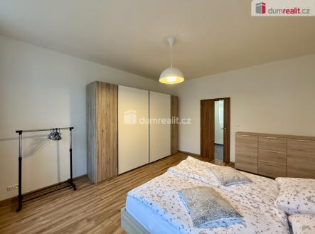 10 | Prodej bytu, 2+1, 73 m²