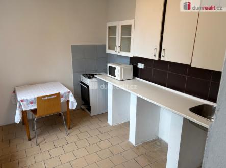 3 | Pronájem bytu, jiný, 10 m²