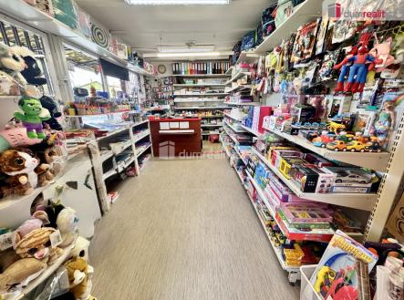 2 | Pronájem - obchodní prostor, 17 m²