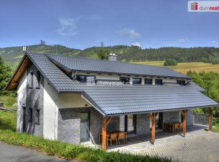 1 | Prodej - dům/vila, 184 m²