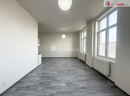 3 | Pronájem bytu, 2+kk, 83 m²